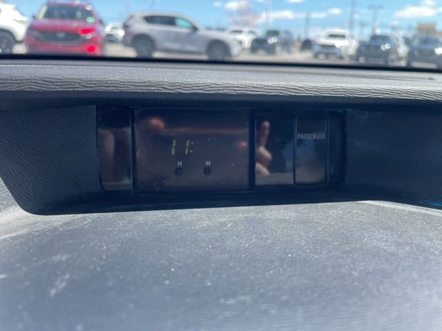 Used 2012 Toyota Sienna image 20