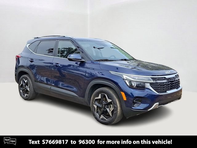 Certified 2025 Kia Seltos EX