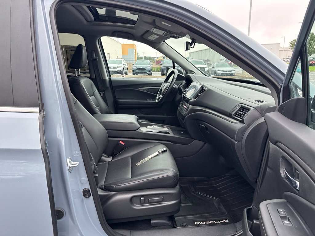 Used 2025 Honda Ridgeline RTL image 38