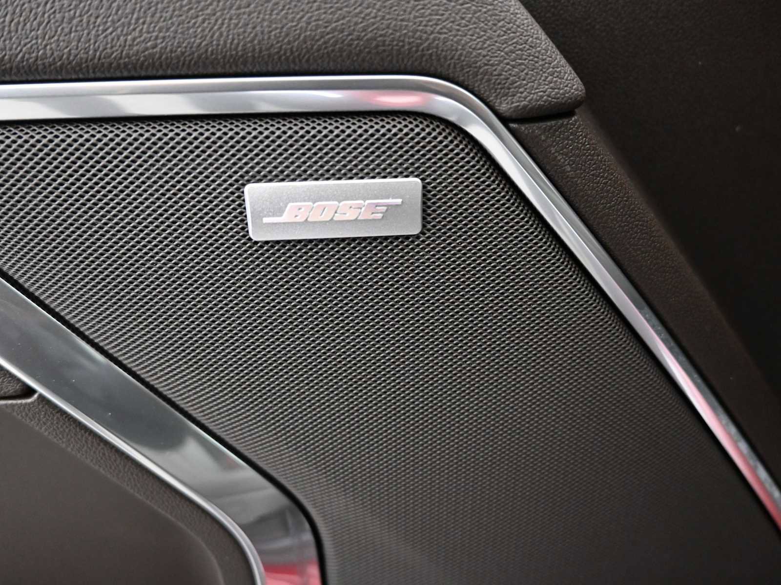 New 2026 GMC Sierra 1500 SLT w/ SLT Premium Plus Package image 21