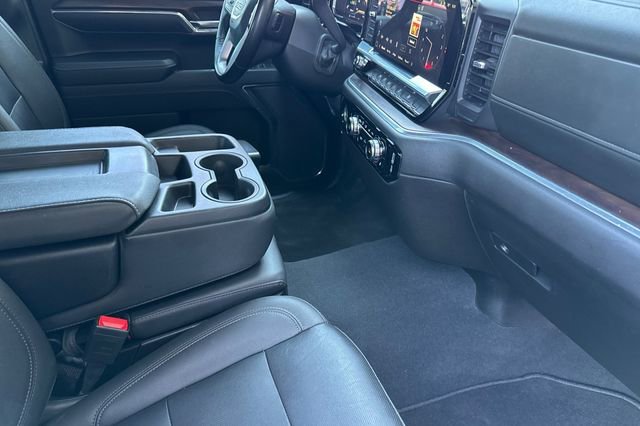 Used 2024 GMC Sierra 1500 SLT AWD/4WD image 19