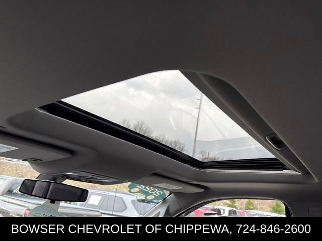 Used 2022 Chevrolet Silverado 1500 LT Trail Boss w/ LT Trail Boss Premium Package AWD/4WD image 13