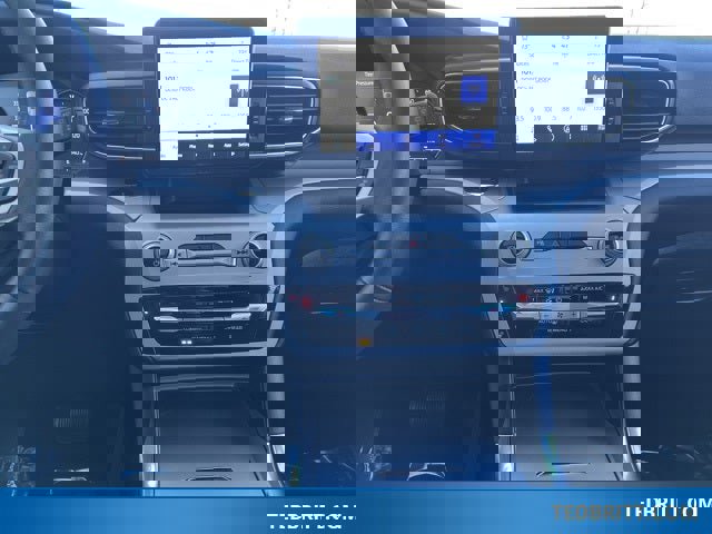 Certified 2024 Ford Explorer XLT w/ Equipment Group 202A image 33