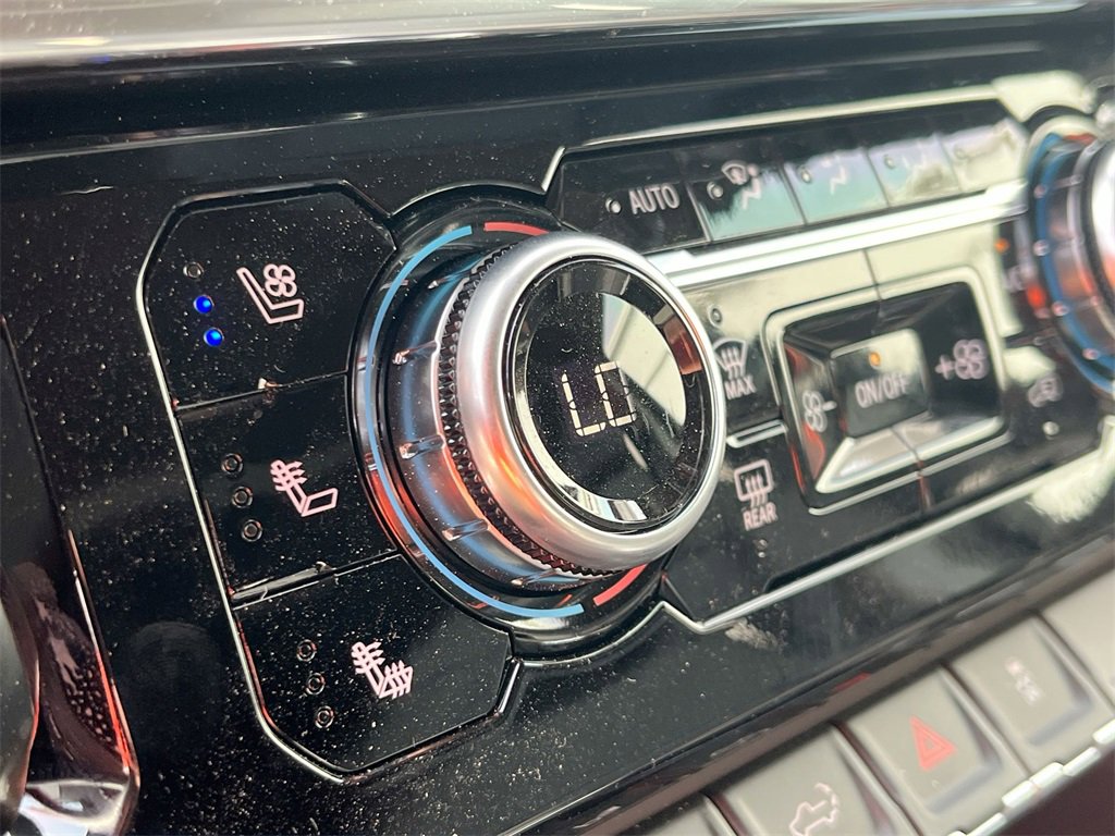 New 2025 GMC Sierra 2500 Denali w/ Denali Reserve Package image 27