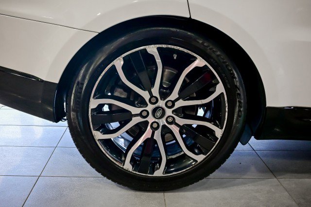 Used 2021 Land Rover Range Rover Sport HSE Silver Edition image 12