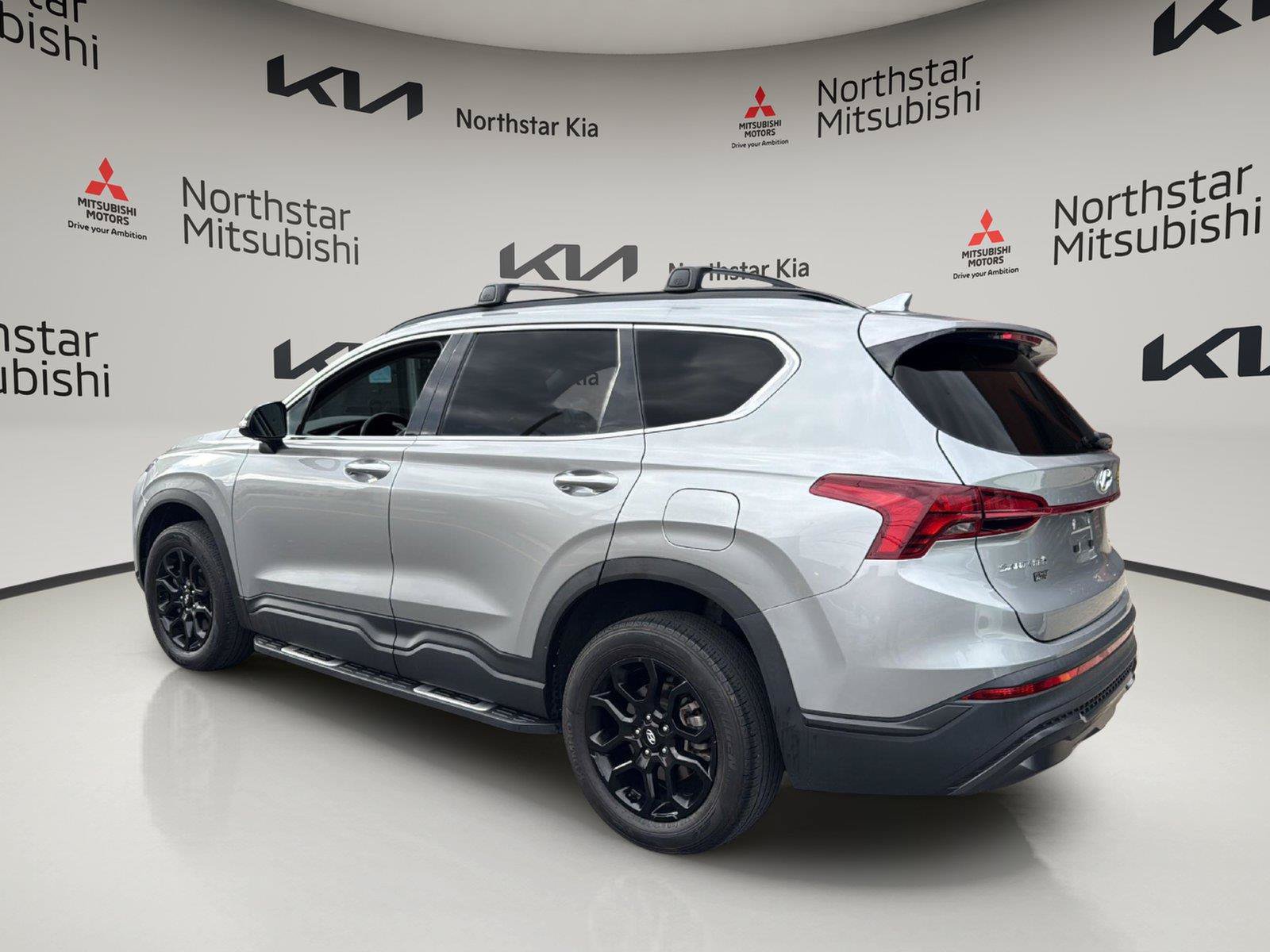 Used 2023 Hyundai Santa Fe XRT AWD/4WD image 4