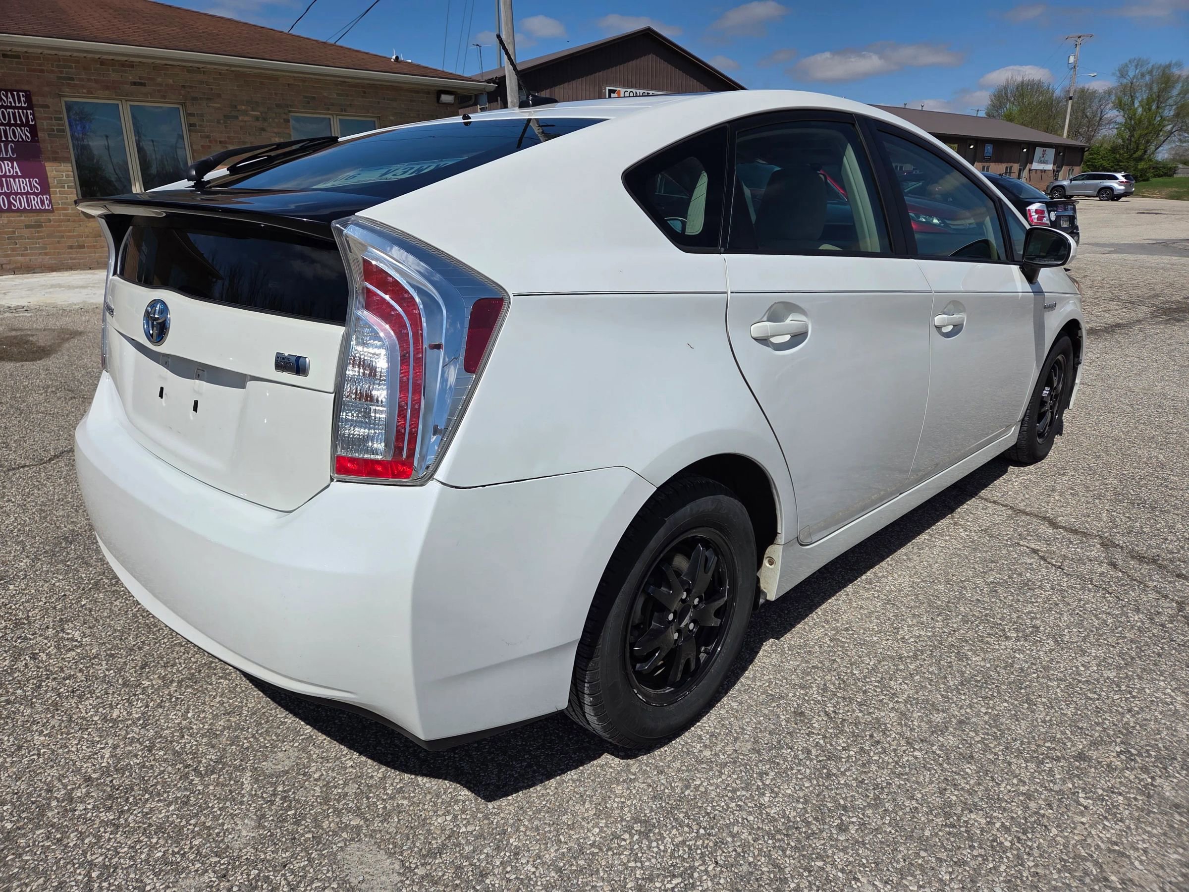 Used 2012 Toyota Prius Three w/ Solar Roof Pkg FWD image 5