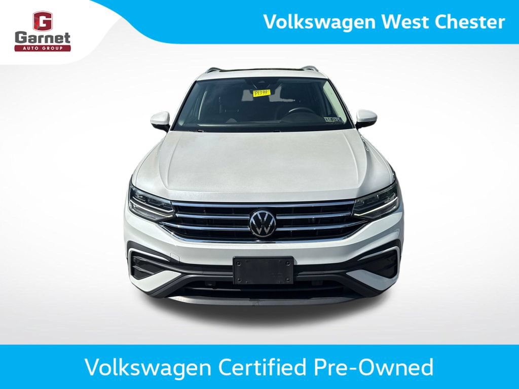 Certified 2023 Volkswagen Tiguan SE w/ Panoramic Sunroof Package AWD/4WD image 13