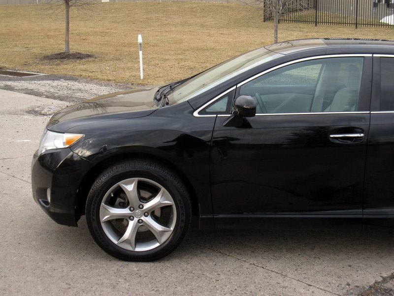 Used 2012 Toyota Venza XLE AWD/4WD image 10