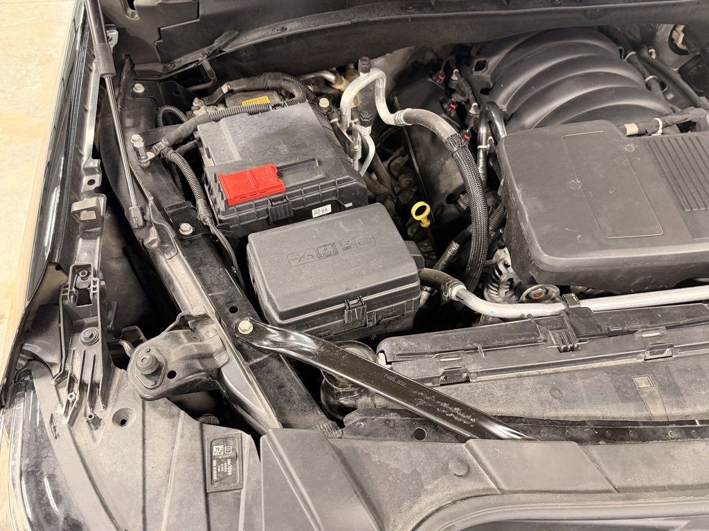 Used 2023 Chevrolet Suburban LS image 31