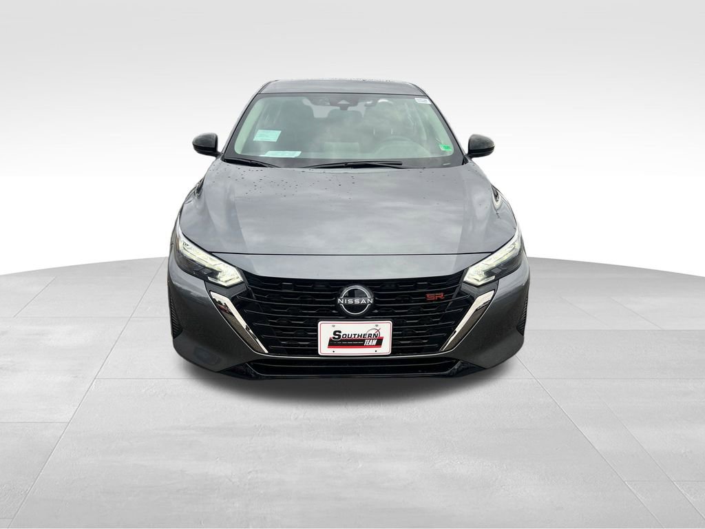 New 2025 Nissan Sentra SR image 9