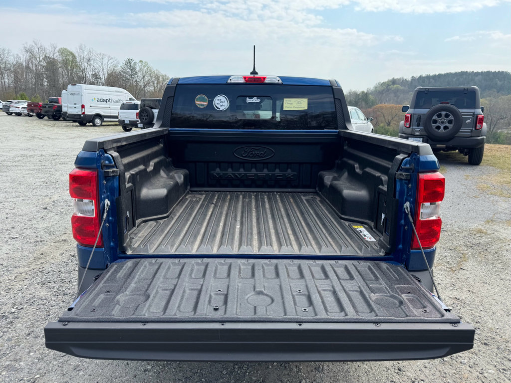 Used 2023 Ford Maverick XL image 7