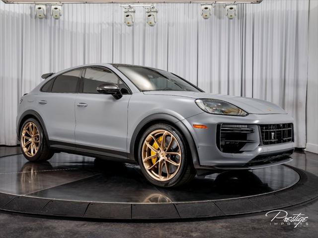 Used 2024 Porsche Cayenne Turbo GT AWD/4WD image 21