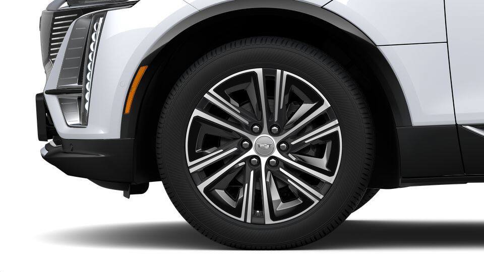 New 2027 Cadillac Lyriq Luxury w/ LPO, Floor Liner Package AWD/4WD image 15