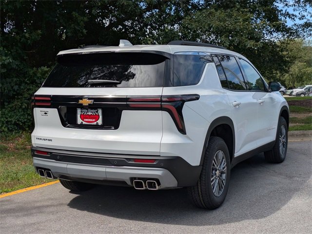 New 2026 Chevrolet Traverse LT image 2
