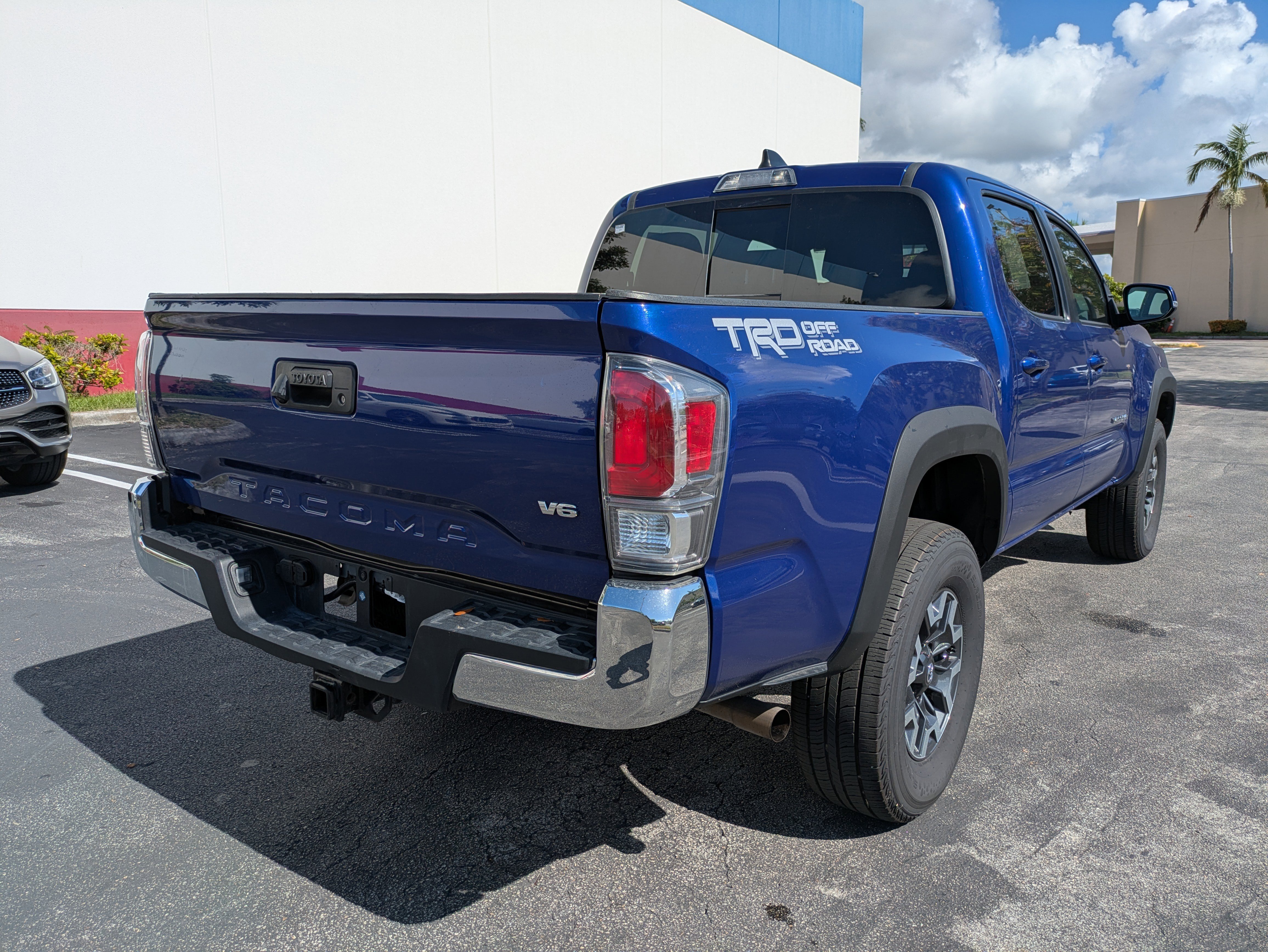 Used 2023 Toyota Tacoma SR5 image 4