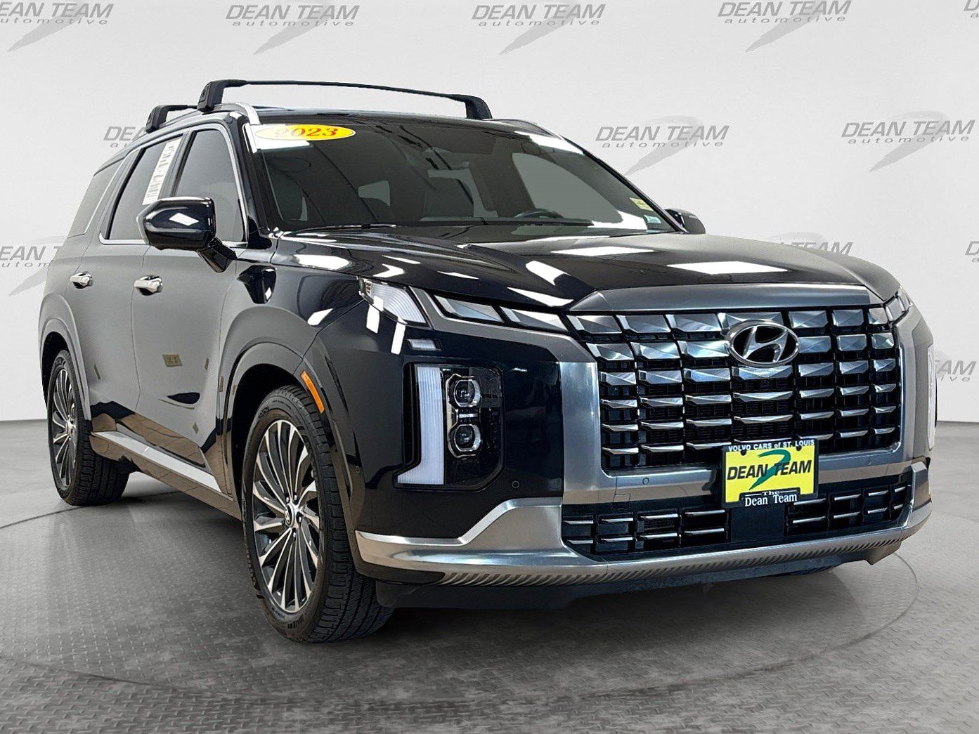 Used 2023 Hyundai Palisade Calligraphy AWD/4WD image 3