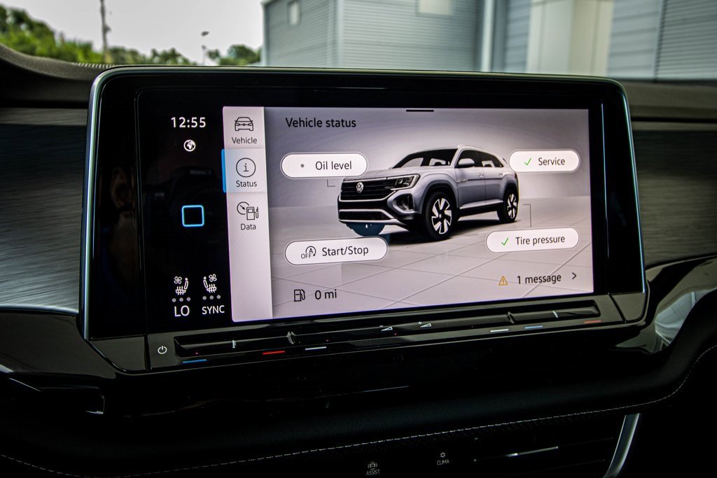 New 2026 Volkswagen Atlas Cross Sport SE image 40