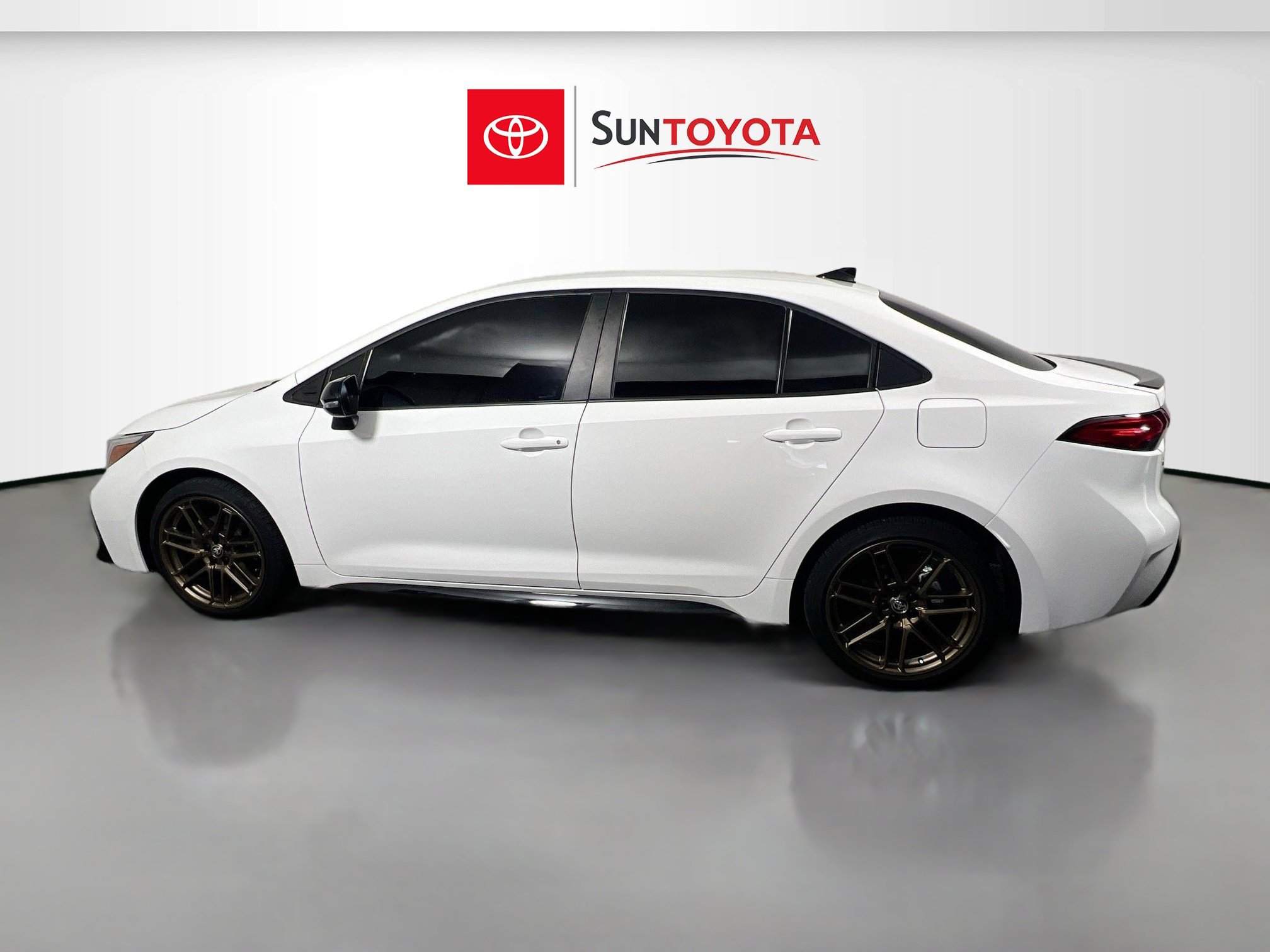 Used 2024 Toyota Corolla Sedan w/ SE Convenience Package FWD image 7