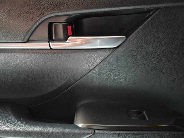 Certified 2022 Toyota Camry SE FWD image 30