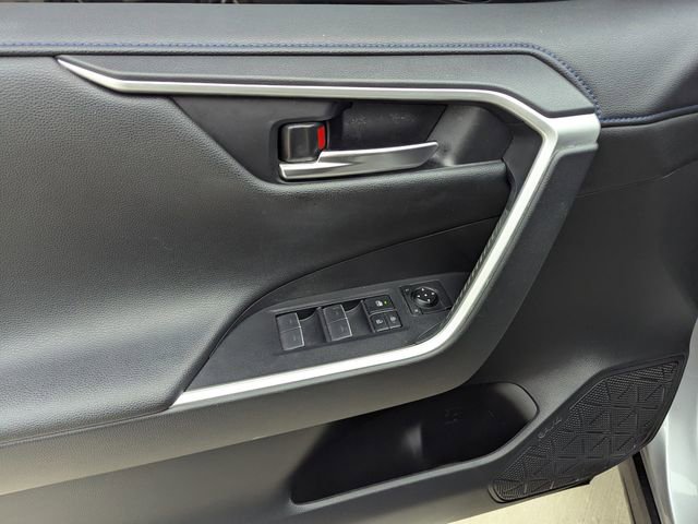Used 2022 Toyota RAV4 XSE image 14