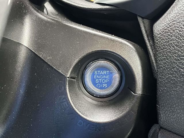 Used 2023 Jeep Renegade Latitude image 32