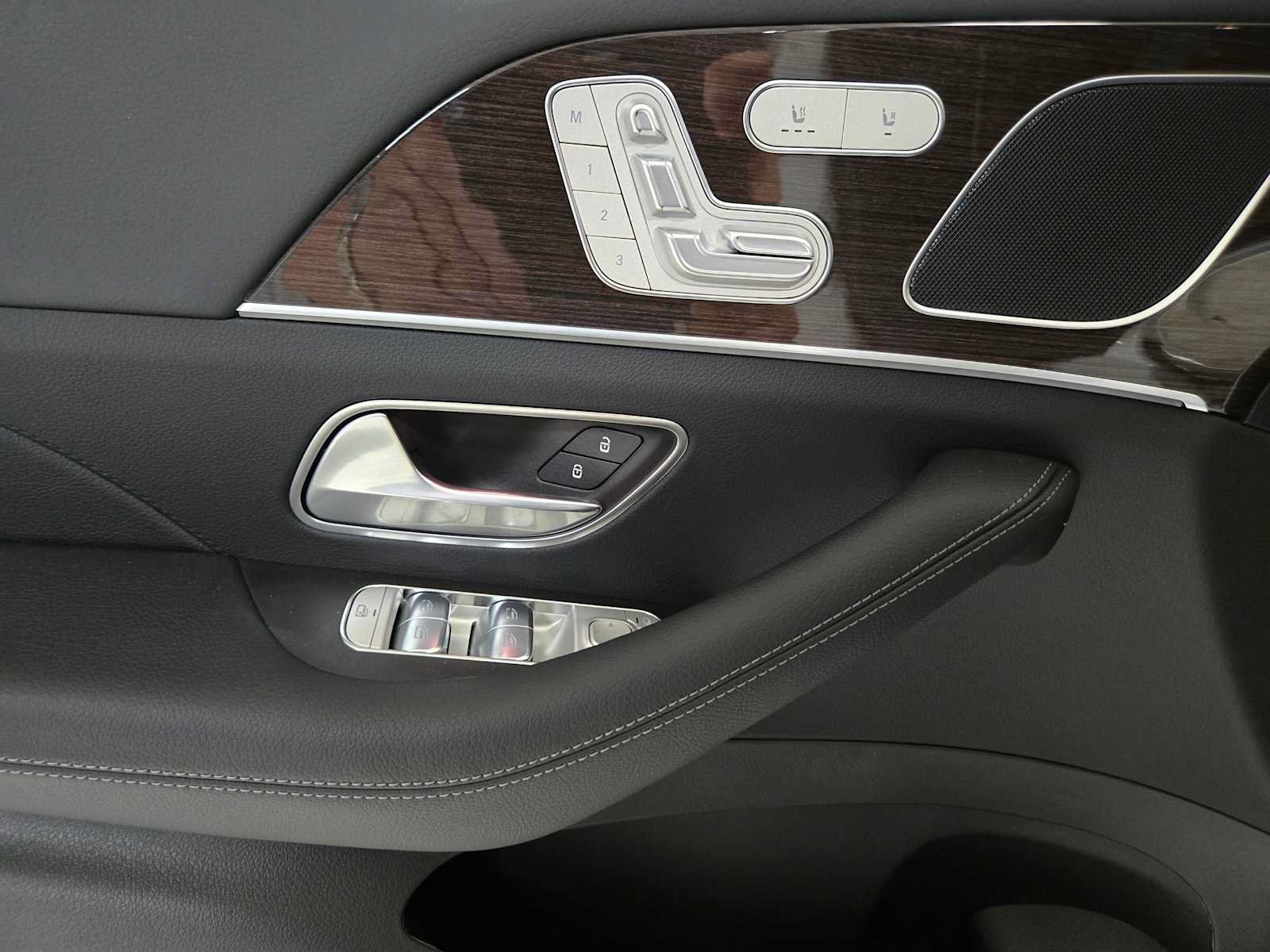 New 2026 Mercedes-Benz GLE 450 4MATIC Coupe image 23
