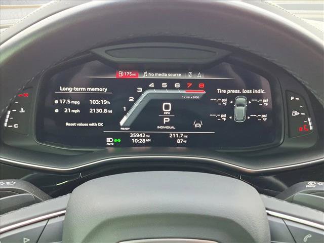 Used 2023 Audi Q8 Prestige AWD/4WD image 11