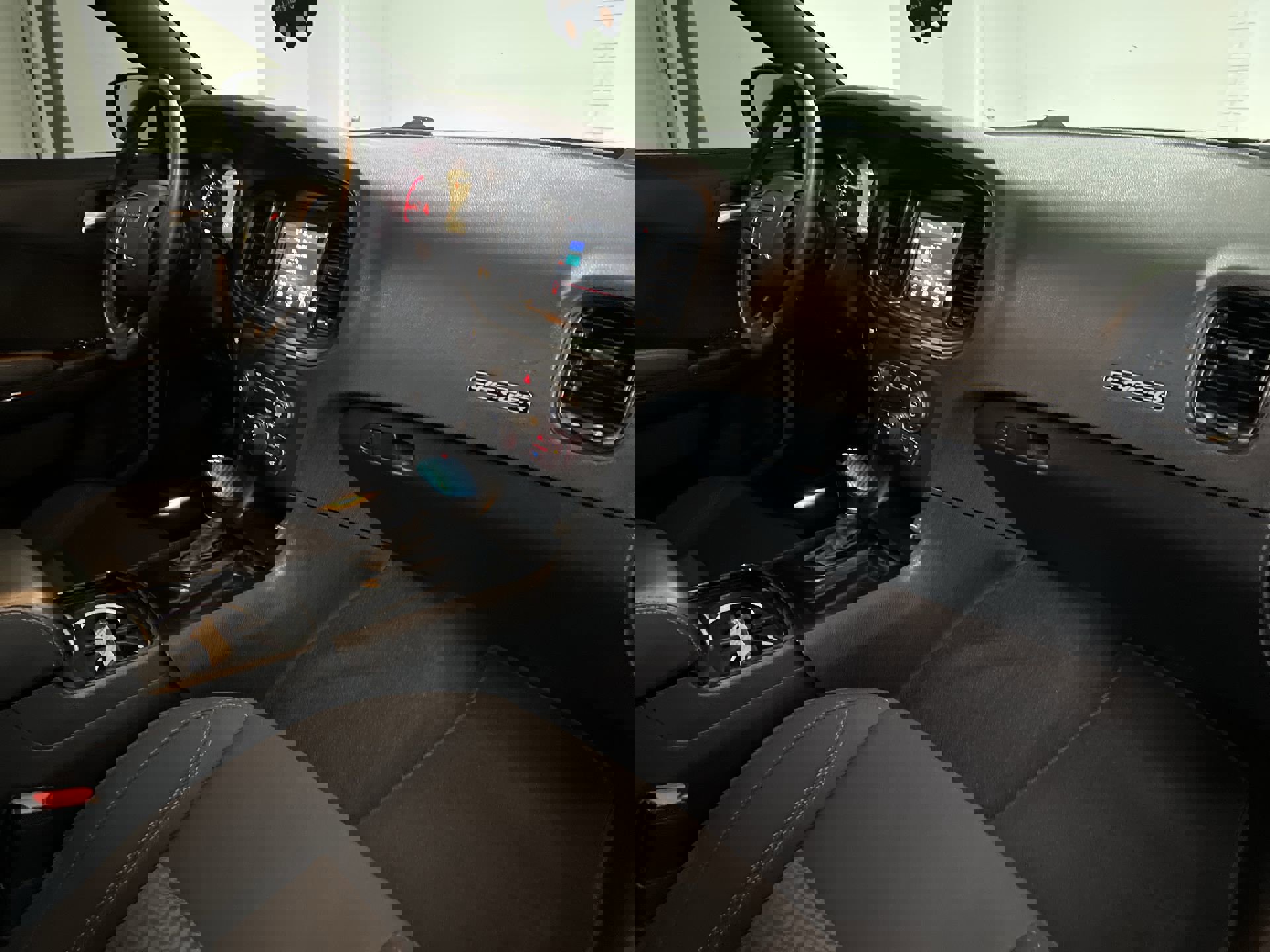 Used 2021 Dodge Charger SXT w/ Blacktop Package image 96