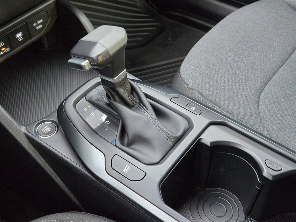 New 2025 Kia K4 LXS image 15