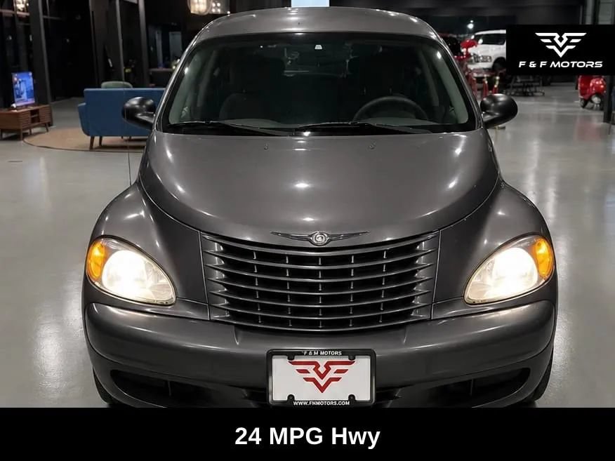 Used 2004 Chrysler PT Cruiser FWD image 3