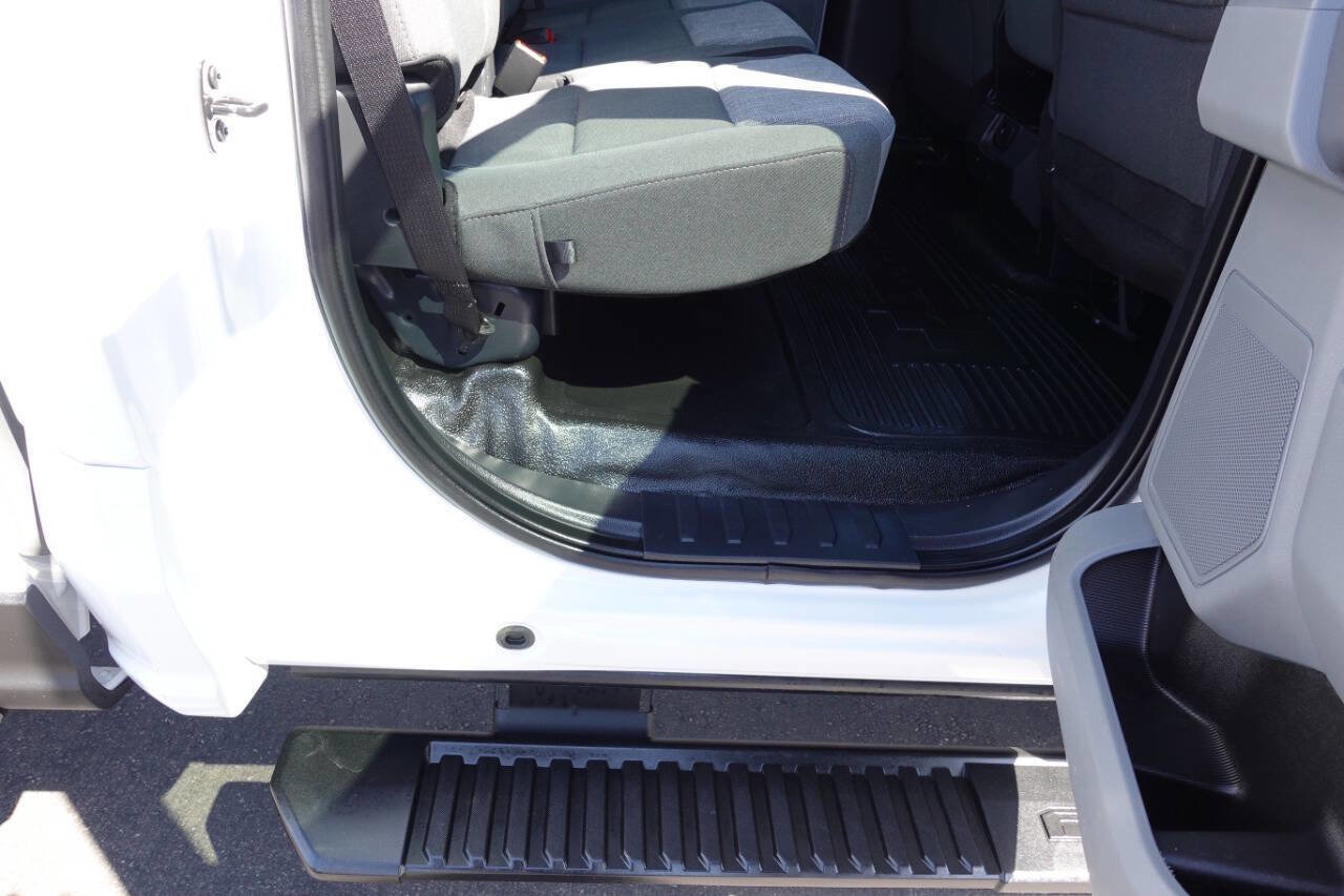 Used 2024 Ford F250 XLT w/ FX4 Off-Road Package image 38