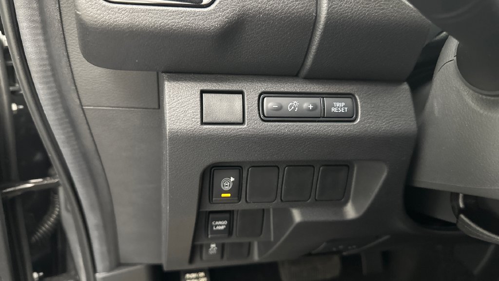 New 2026 Nissan Frontier SV w/ All-Weather Content Package AWD/4WD image 21