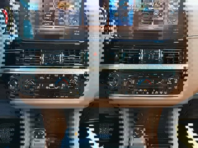 New 2026 Nissan Pathfinder Platinum image 28