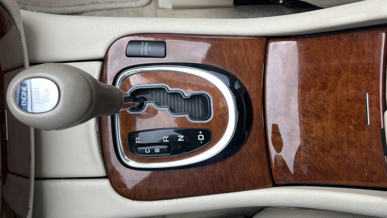 Used 2004 Mercedes-Benz S 430 S 430 4dr Sedan image 17