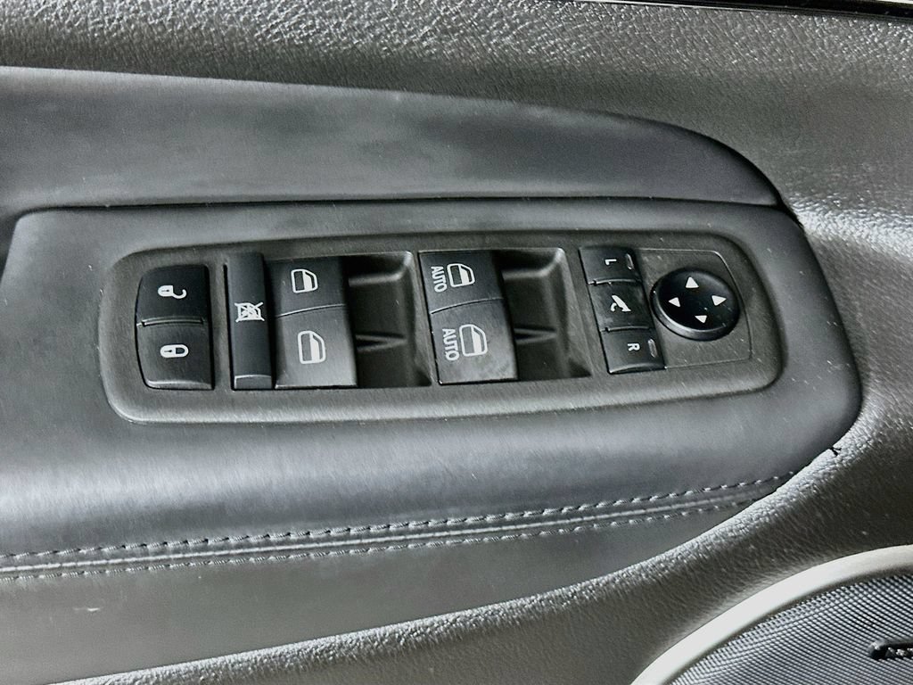 Certified 2021 Jeep Grand Cherokee High Altitude AWD/4WD image 28