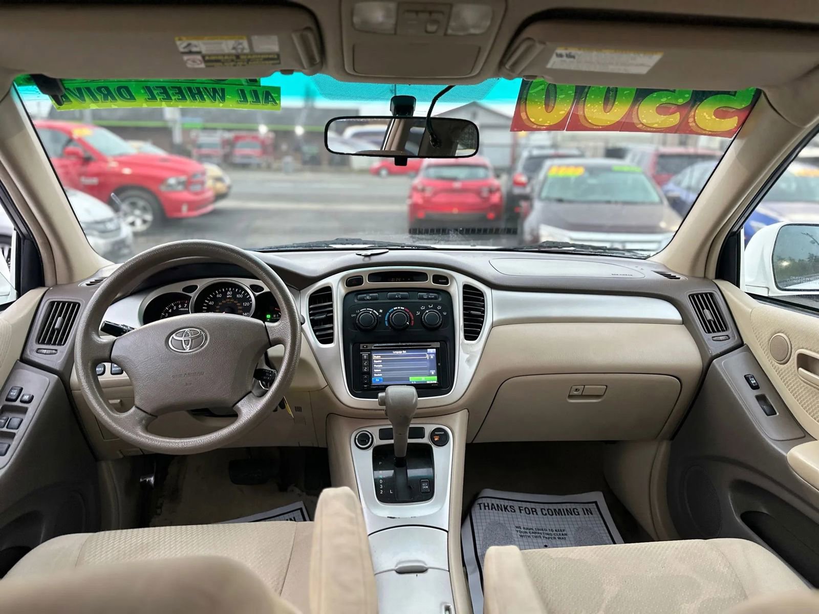 Used 2005 Toyota Highlander 4WD V6 w/ 3rd Row image 11