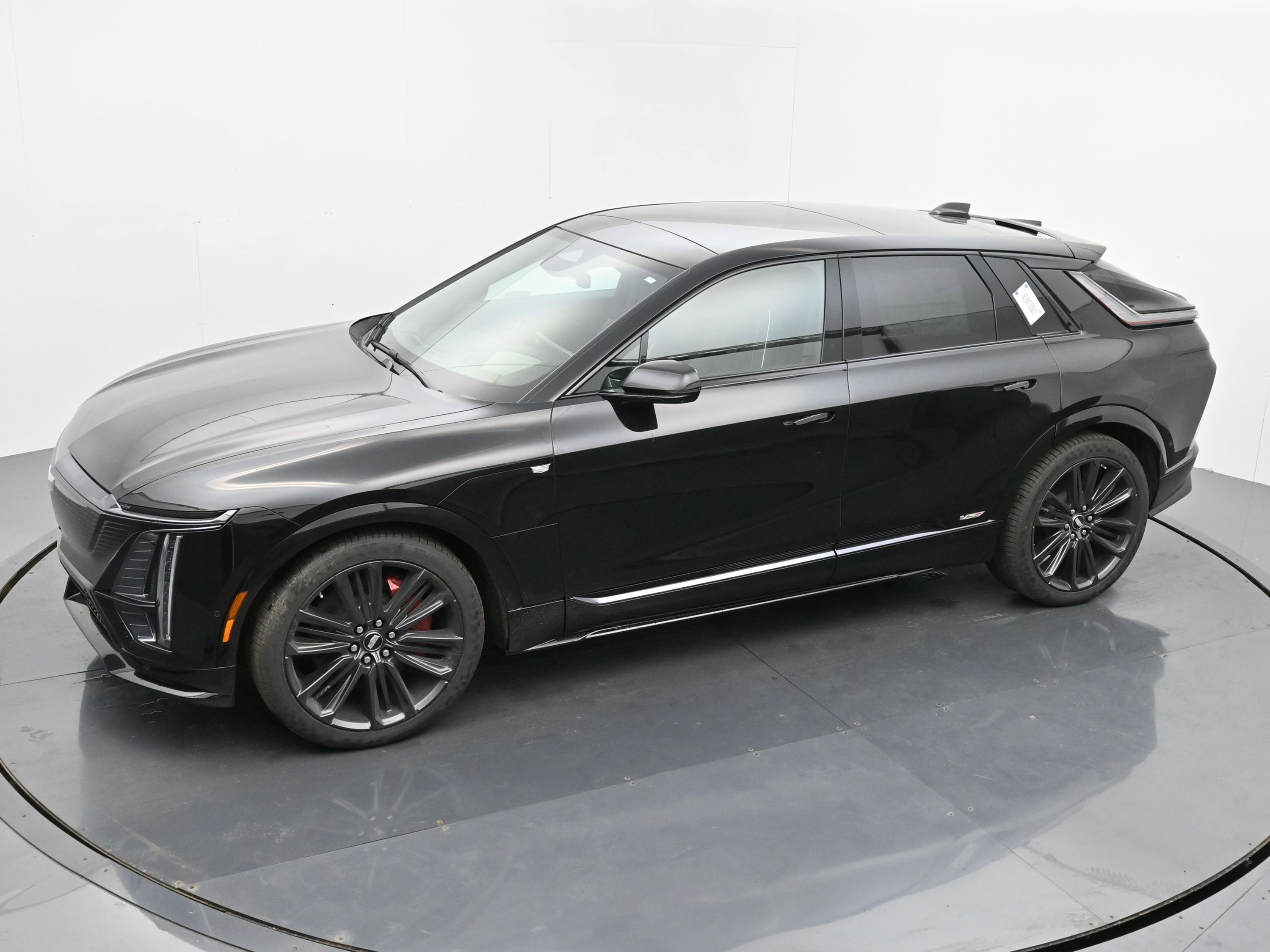 New 2026 Cadillac Lyriq V w/ LPO, Floor Liner Package image 24