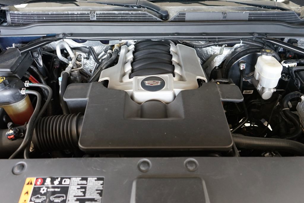 Used 2017 Cadillac Escalade ESV Luxury image 54