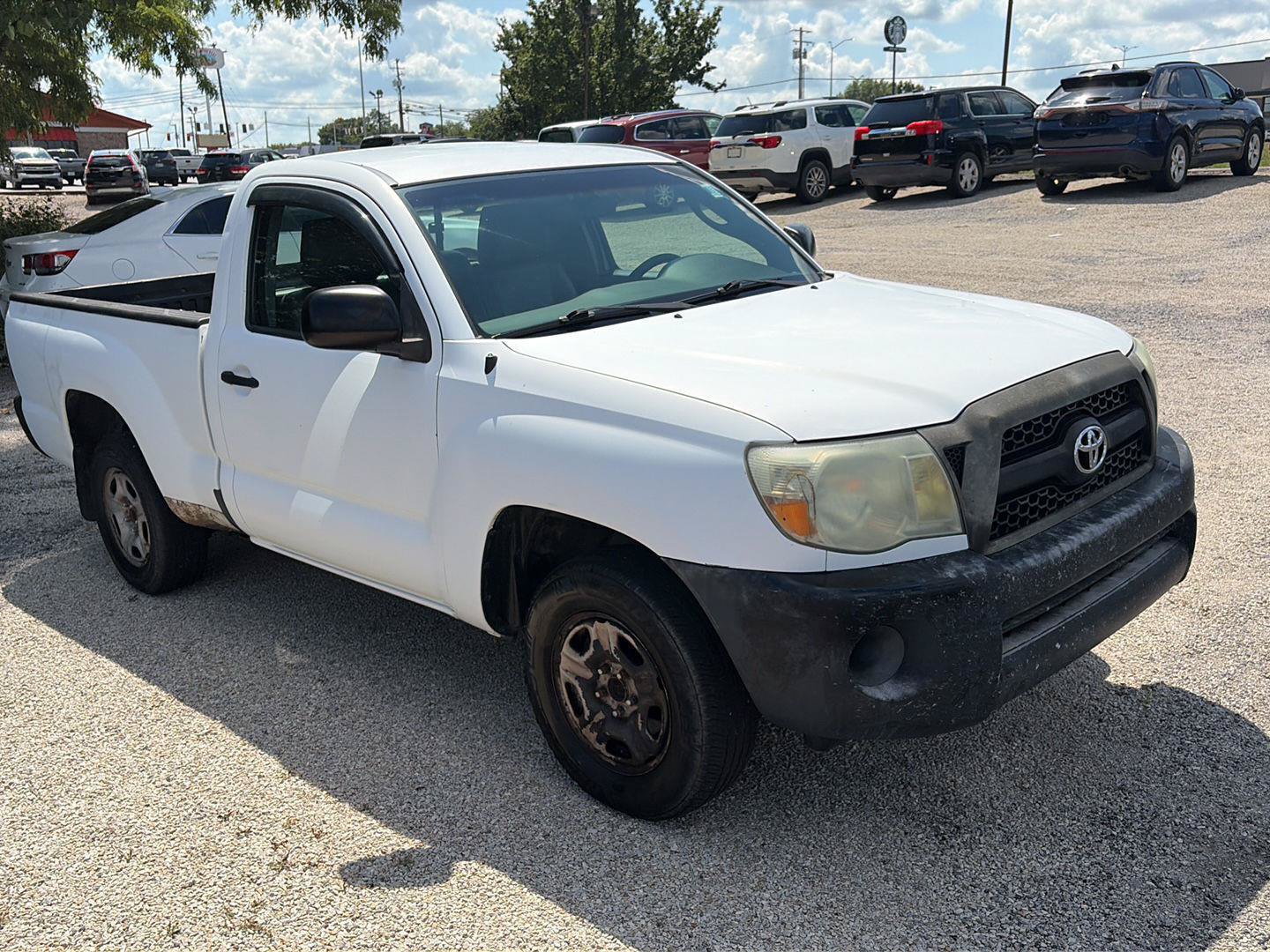 Used 2011 Toyota Tacoma 2WD Regular Cab image 7