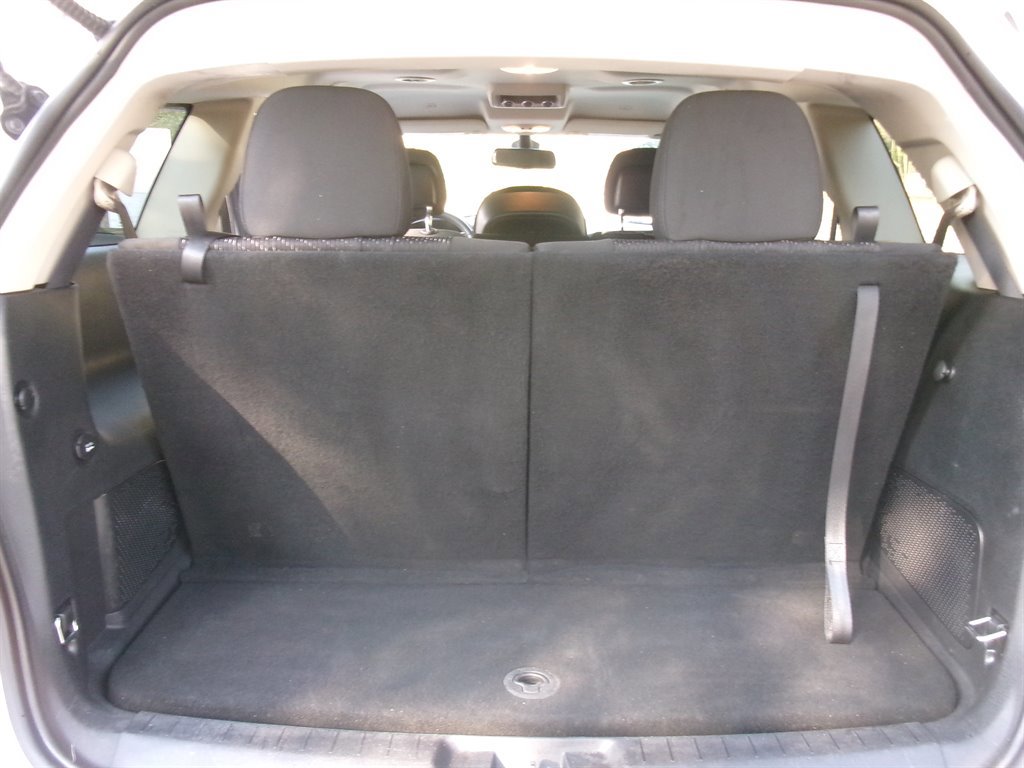 Used 2019 Dodge Journey SE w/ Connectivity Group FWD image 30
