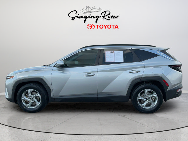 Used 2023 Hyundai Tucson SEL FWD image 4