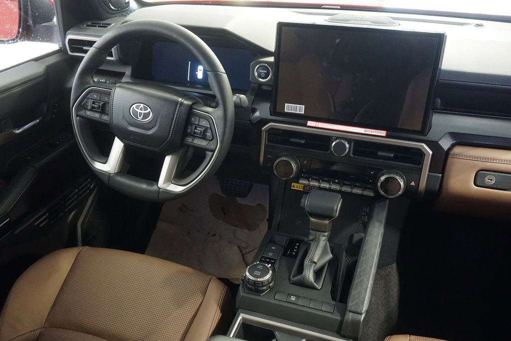 New 2026 Toyota 4Runner Limited AWD/4WD image 31