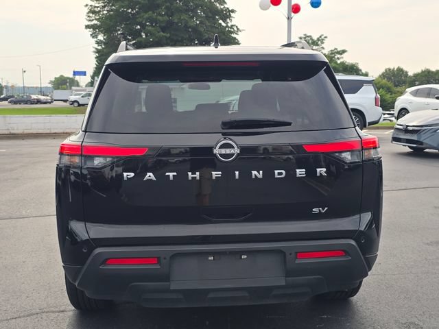 Certified 2024 Nissan Pathfinder SV FWD image 4