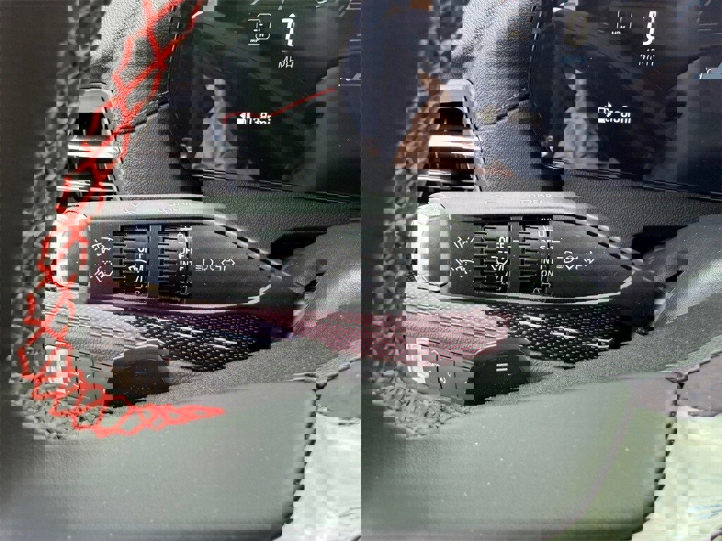 Used 2026 Chevrolet Traverse RS image 24