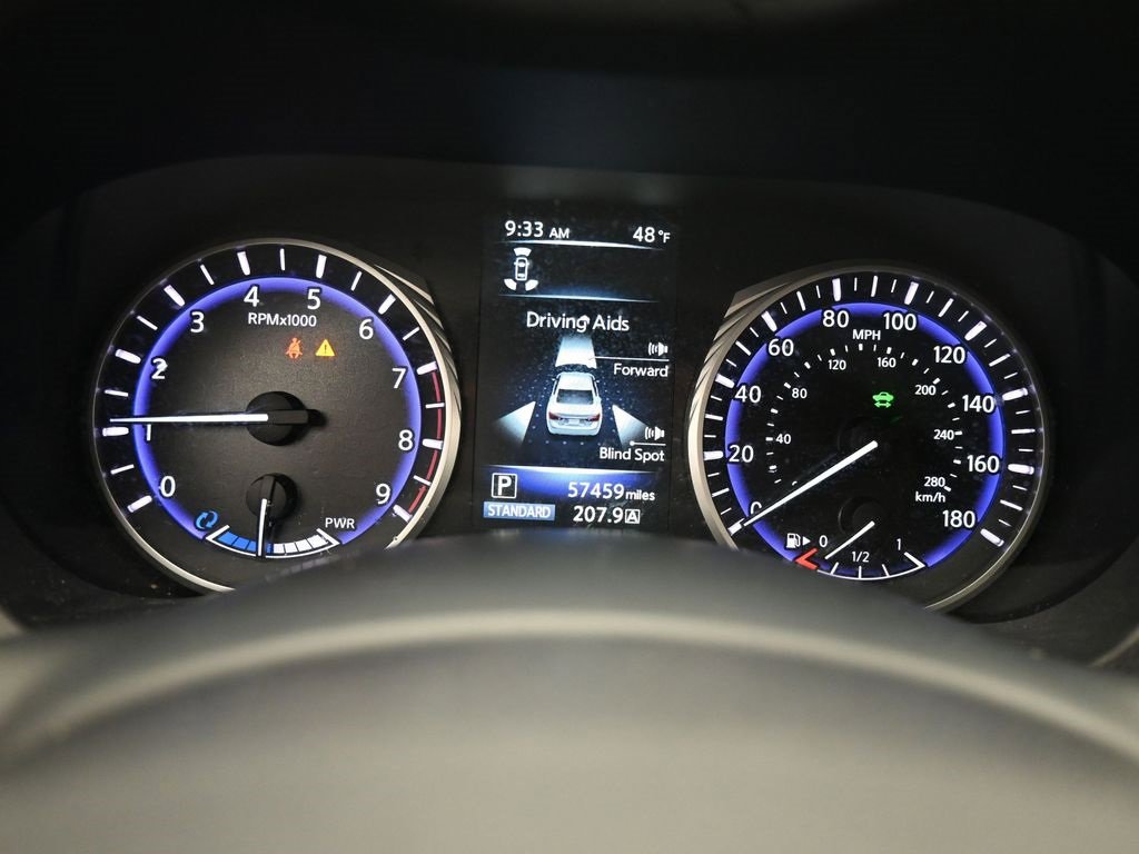 Used 2016 INFINITI Q50 Hybrid AWD image 18