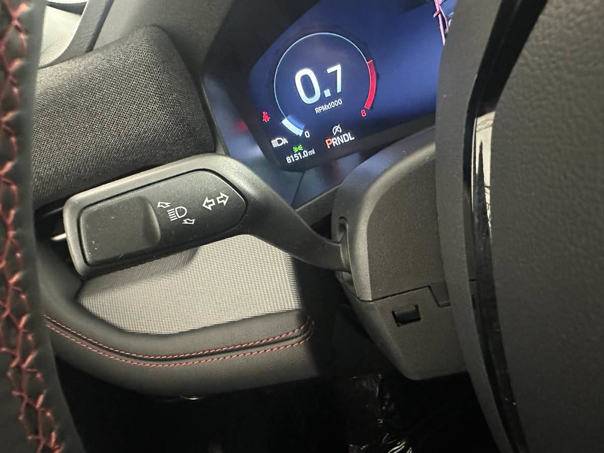 Used 2026 Ford Explorer ST-Line AWD/4WD image 32