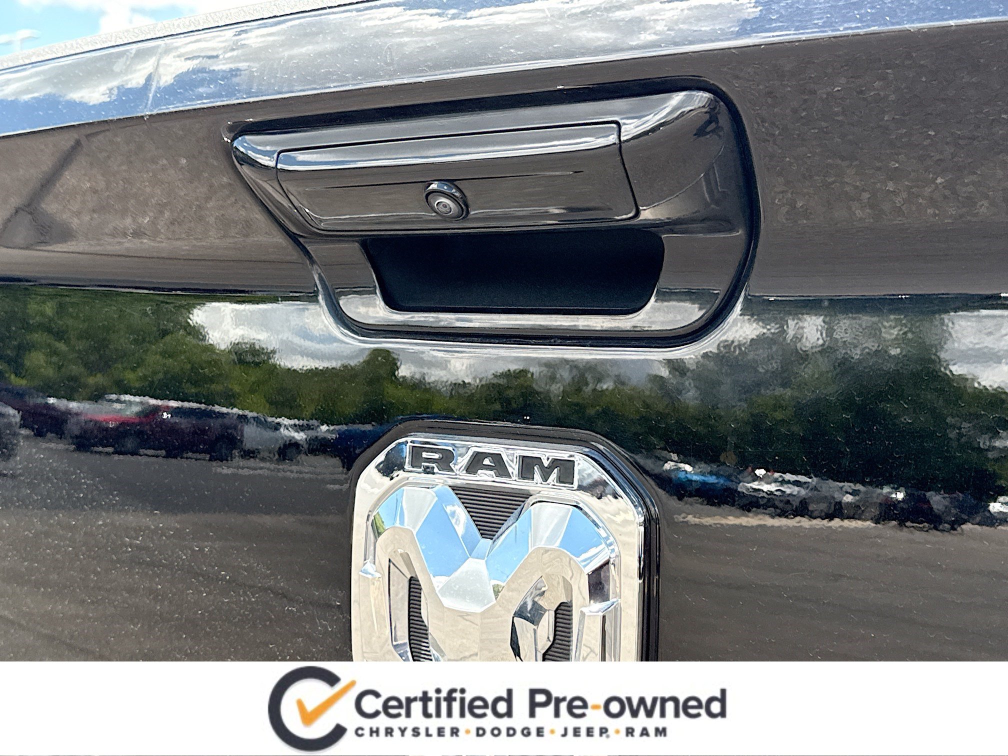 Used 2020 RAM 2500 Big Horn w/ Level 1 Equipment Group AWD/4WD image 15