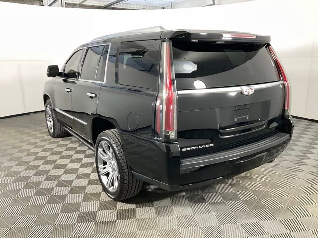 Used 2015 Cadillac Escalade Premium image 4