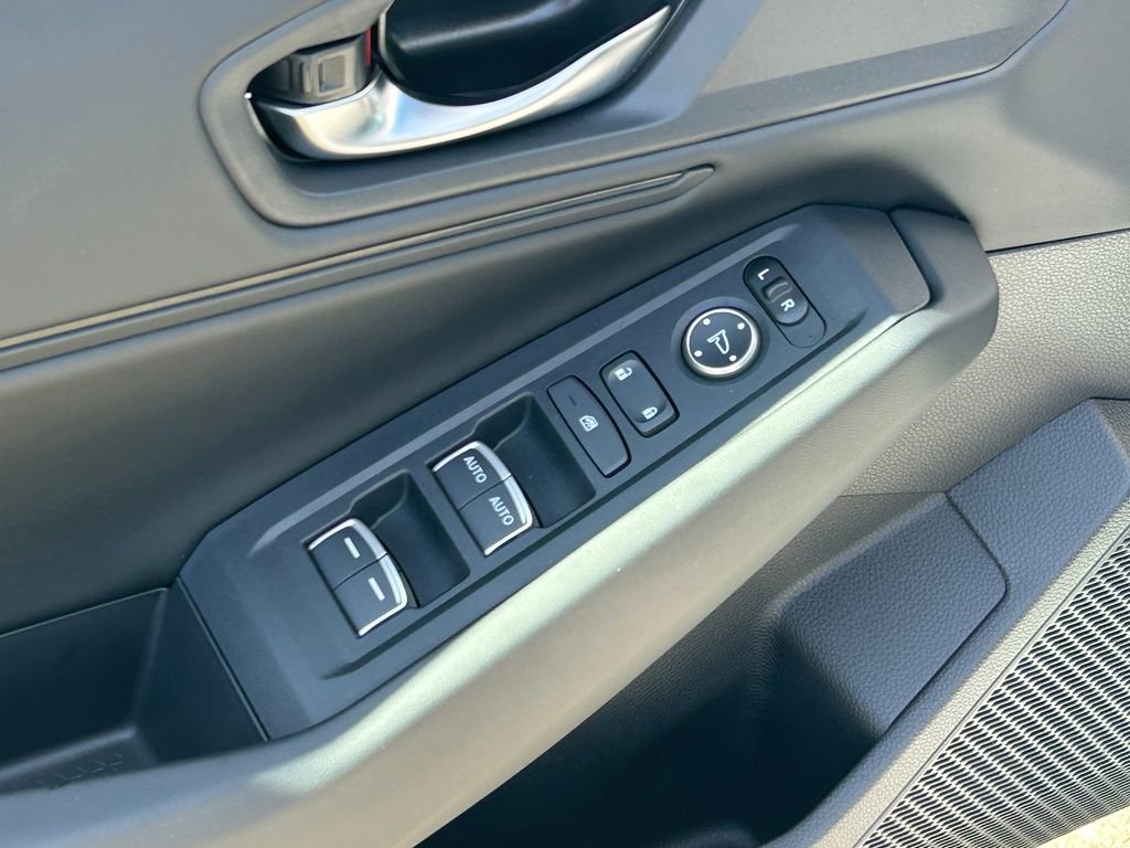 Used 2024 Honda Accord EX image 12